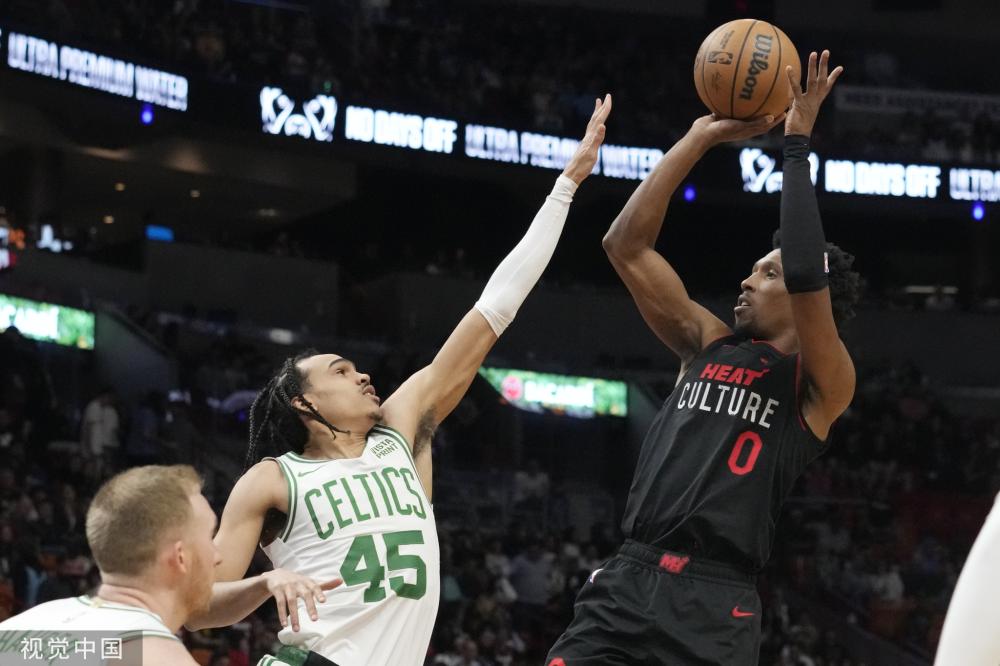 地区的青年 地区的青年